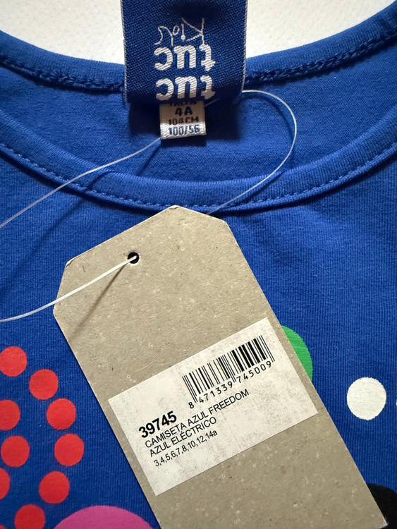 تیشرت دخترانه اصل Spain دارای شناسه و بارکد لباس