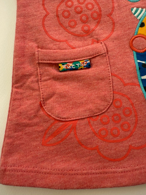 لباس دخترانه با جیب فانتزی