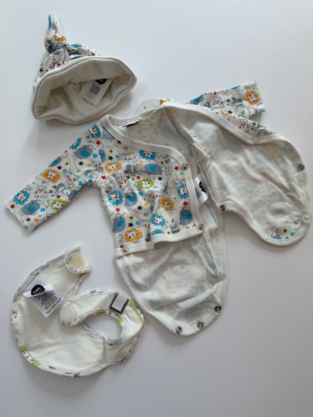 ست نوزادی سه تکه بسیار لطیف جنس cotton